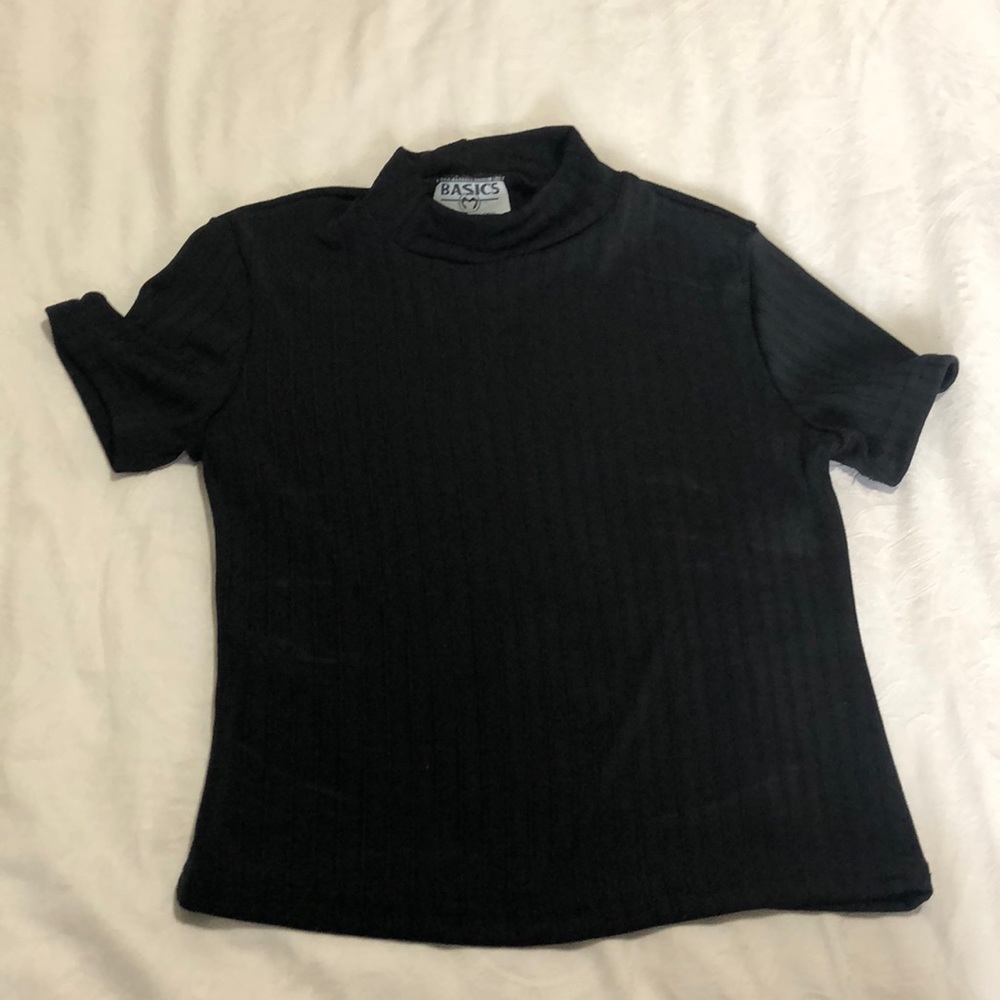 90’s mock neck crop